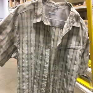 Columbia outdoor shirt